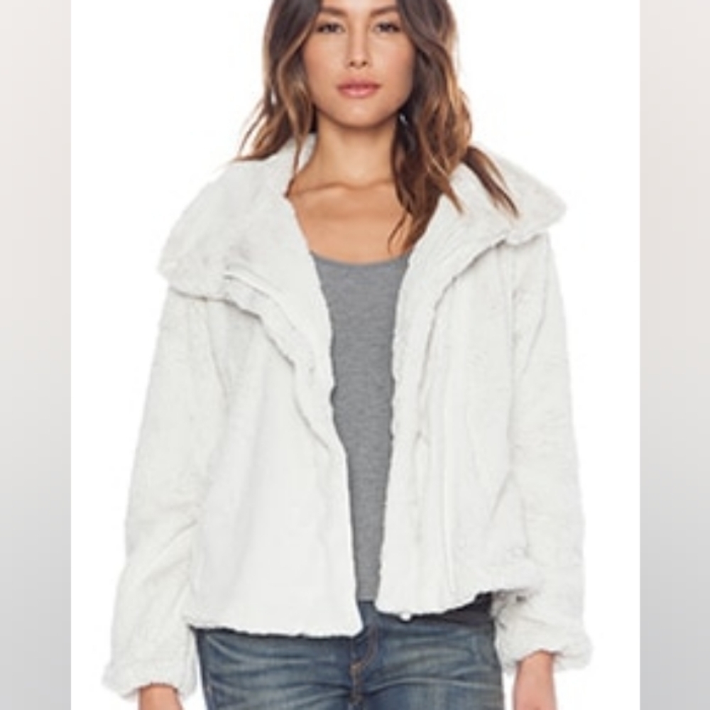 Patagonia Pelage Jacket Womens Medium Raw Linen Cream M 28215 High Pile Fleece